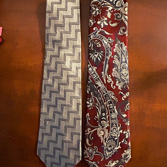 2 Men's 100% Silk Ties - Picture 4 of 5
